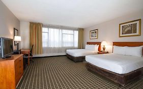 Clarion Inn & Suites Miami Airport